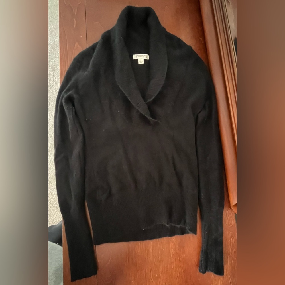 ❄️Angora rabbit lambs wool blend V-neck sweater